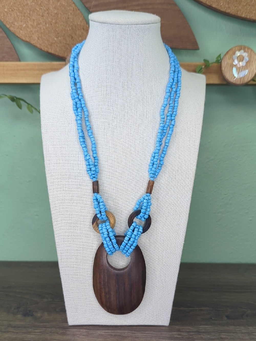 Handmade Tourqoise Color Seed Bead Wood Pendant/Necklace, 16"